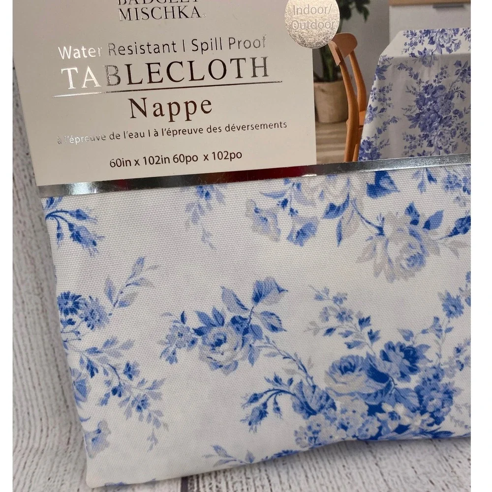 Badgley Mischka Tablecloth 60x102 Blue White Floral Toile Spill Proof Oblong